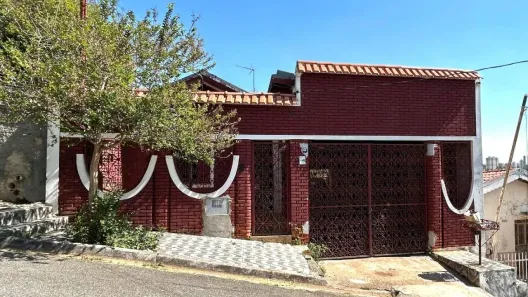 Casa com 5 Quartos à venda, 313m² no Vila Rio Branco, Jundiaí