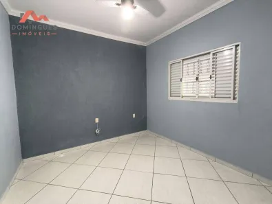 Casa com 2 Quartos para alugar, 150m² no Parque Dom Pedro II, Americana