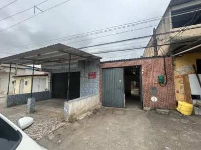Casa com 2 Quartos à venda, 300m² no Santa Cruz, Rio de Janeiro