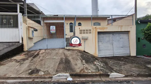 Casa com 3 Quartos para alugar, 250m² no Parque São Jorge, Campinas