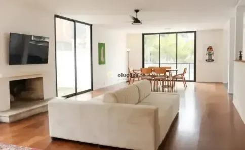 Sobrado com 4 Quartos para venda ou aluguel, 450m² no Jardim das Bandeiras, São Paulo
