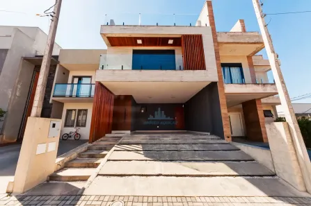 Casa de Condomínio com 4 Quartos à venda, 272m² no Cidade Industrial, Curitiba