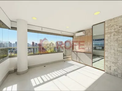 Apartamento com 3 Quartos para alugar, 148m² no Moema, São Paulo