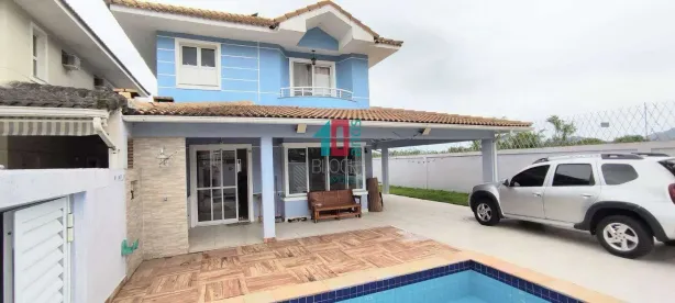 Casa de Condomínio com 3 Quartos à venda, 133m² no Vargem Pequena, Rio de Janeiro
