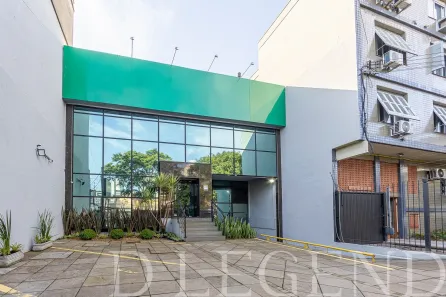 Ponto Comercial para alugar, 613m² no São João, Porto Alegre
