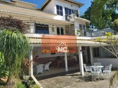 Casa com 4 Quartos à venda, 550m² no Badu, Niterói