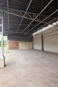 Ponto Comercial para alugar, 1579m² no Menino Deus, Porto Alegre