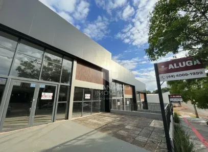 Ponto Comercial à venda, 200m² no Zona 06, Maringá