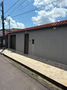 Casa com 3 Quartos à venda, 216m² no Alvorada, Manaus