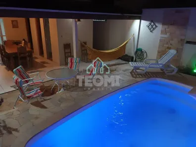 Sobrado com 3 Quartos à venda, 200m² no Parque Esperança, Taubaté