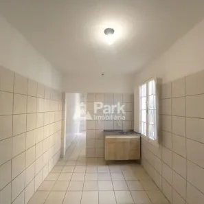 Casa com 1 Quarto para alugar, 35m² no Jardim Botânico, Porto Alegre