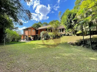 Casa de Condomínio com 4 Quartos à venda, 439m² no Moinho Velho, Embu das Artes