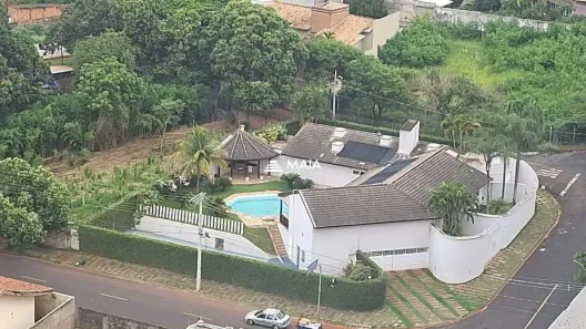 Casa com 4 Quartos para alugar, 545m² no Vila Militar, Uberaba