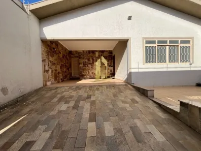 Casa com 3 Quartos à venda, 220m² no Prolongamento Vila Duque de Caxias, Franca