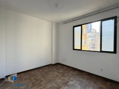 Apartamento com 2 Quartos à venda, 71m² no Centro Histórico, Porto Alegre