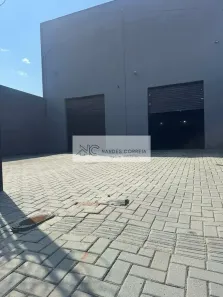 Galpão/Depósito/Armazém à venda, 220m² no Jardim Padovani, Londrina