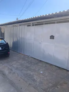 Casa com 3 Quartos para alugar, 150m² no Santa Maria, Brasília
