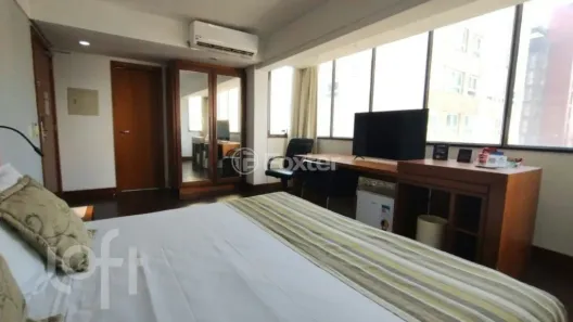 Kitnet com 1 Quarto à venda, 30m² no Moinhos de Vento, Porto Alegre