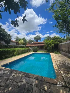 Casa com 4 Quartos à venda, 750m² no Cruz, Lorena