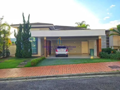 Casa com 3 Quartos à venda, 450m² no Estrela Sul, Juiz de Fora