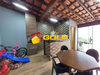 Casa com 3 Quartos à venda, 208m² no Planalto, Uberlândia