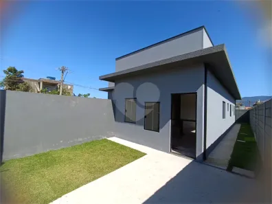 Casa com 2 Quartos à venda, 68m² no Balneário dos Golfinhos, Caraguatatuba