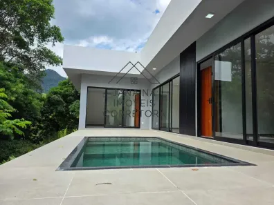 Casa de Condomínio com 2 Quartos à venda, 111m² no Limoeiro, Guapimirim