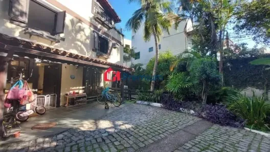 Casa de Condomínio com 5 Quartos à venda, 198m² no Barra da Tijuca, Rio de Janeiro