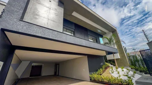 Casa com 4 Quartos à venda, 332m² no Região do Lago, Cascavel