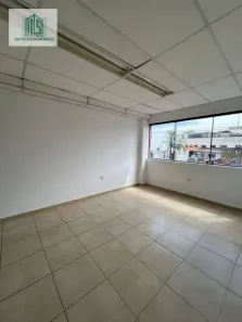 Sala Comercial para alugar, 130m² no Nova Gerty, São Caetano do Sul