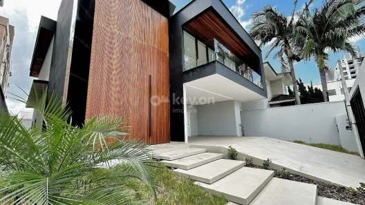 Casa com 3 Quartos à venda, 275m² no Vila Moema, Tubarão