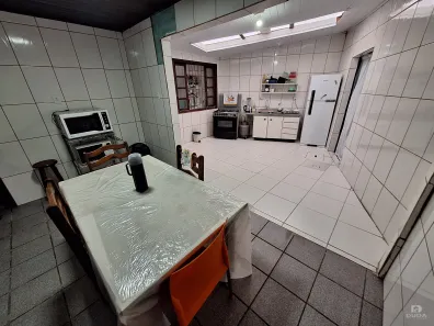 Casa com 2 Quartos para alugar, 100m² no Ingleses do Rio Vermelho, Florianópolis
