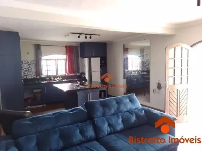 Sobrado com 3 Quartos à venda, 250m² no Parque Santa Teresa, Carapicuíba