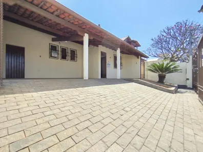 Casa com 3 Quartos à venda, 425m² no Santa Mônica, Belo Horizonte