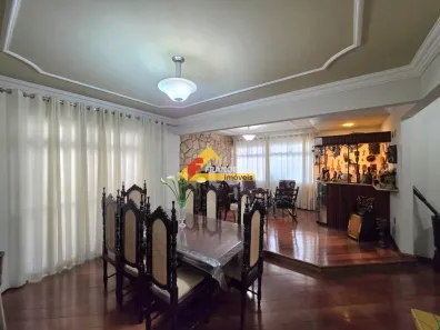 Apartamento com 4 Quartos à venda, 178m² no Jardim Nova América, Divinópolis