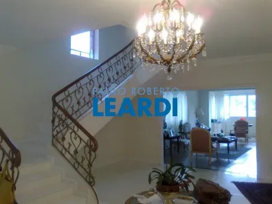 Sobrado com 4 Quartos à venda, 893m² no Pacaembu, São Paulo