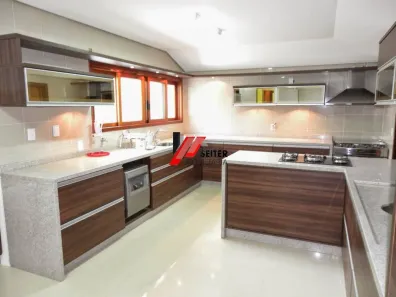 Casa com 4 Quartos à venda, 800m² no Córrego Grande, Florianópolis