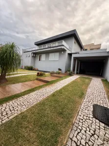 Casa com 5 Quartos à venda, 200m² no Setor Sul, Goiânia