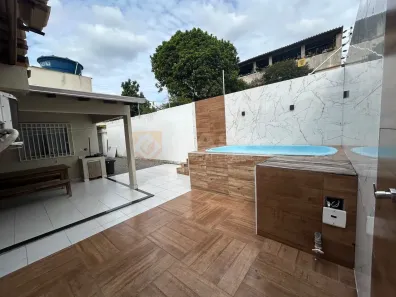 Casa com 4 Quartos à venda, 200m² no Planície da Serra, Serra