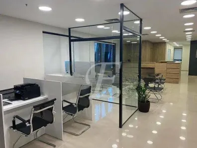 Sala Comercial à venda, 88m² no Vila Olímpia, São Paulo