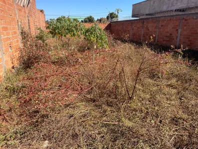 Lote/Terreno à venda, 250m² no Residencial Orlando Morais, Goiânia