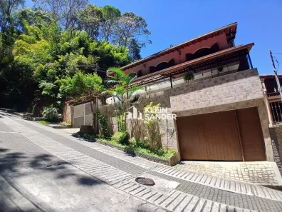 Casa com 4 Quartos à venda, 180m² no Braunes, Nova Friburgo