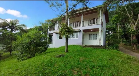 Casa de Condomínio com 3 Quartos à venda, 360m² no Centro, Guapimirim