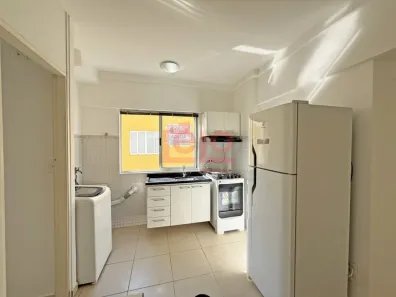 Apartamento com 1 Quarto para alugar, 22m² no Zona 07, Maringá