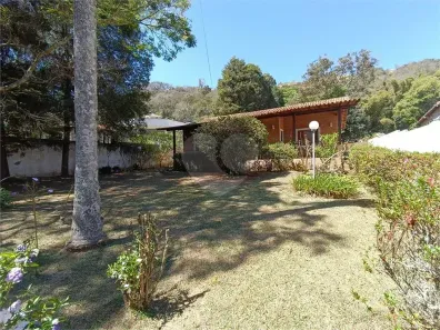 Casa com 3 Quartos para alugar, 200m² no Esplanada Mendes Moraes, São Roque