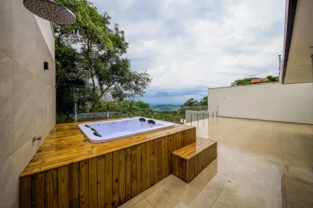 Casa de Condomínio com 4 Quartos à venda, 365m² no Parque Jardim da Serra, Juiz de Fora