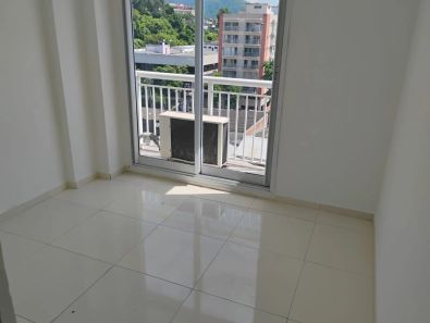 Sala Comercial à venda, 32m² no Taquara, Rio de Janeiro