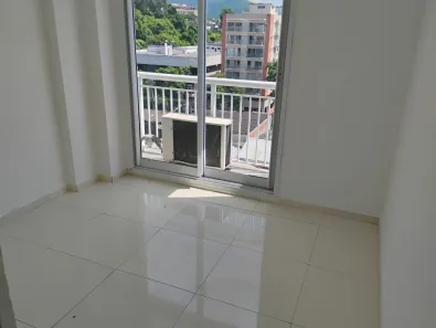 Sala Comercial à venda, 32m² no Taquara, Rio de Janeiro