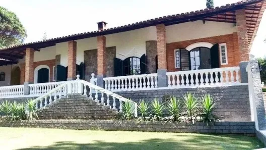 Fazenda/Sítio com 3 Quartos à venda, 2030m² no Vila Barão, Sorocaba