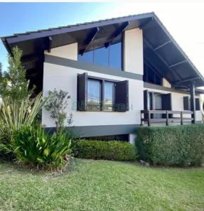 Casa com 3 Quartos para alugar, 407m² no Bela Vista, Caxias do Sul